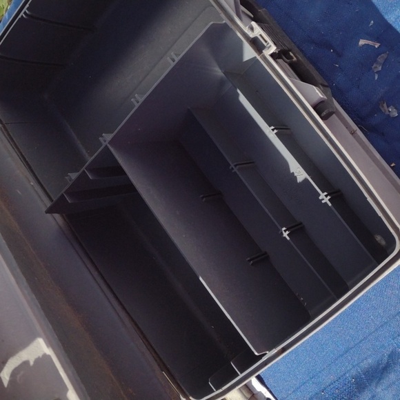 Plano Over and Under Double Tackle Box - Picture 2 of 3